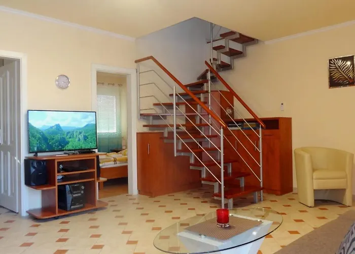 Gere De Luxe דירה